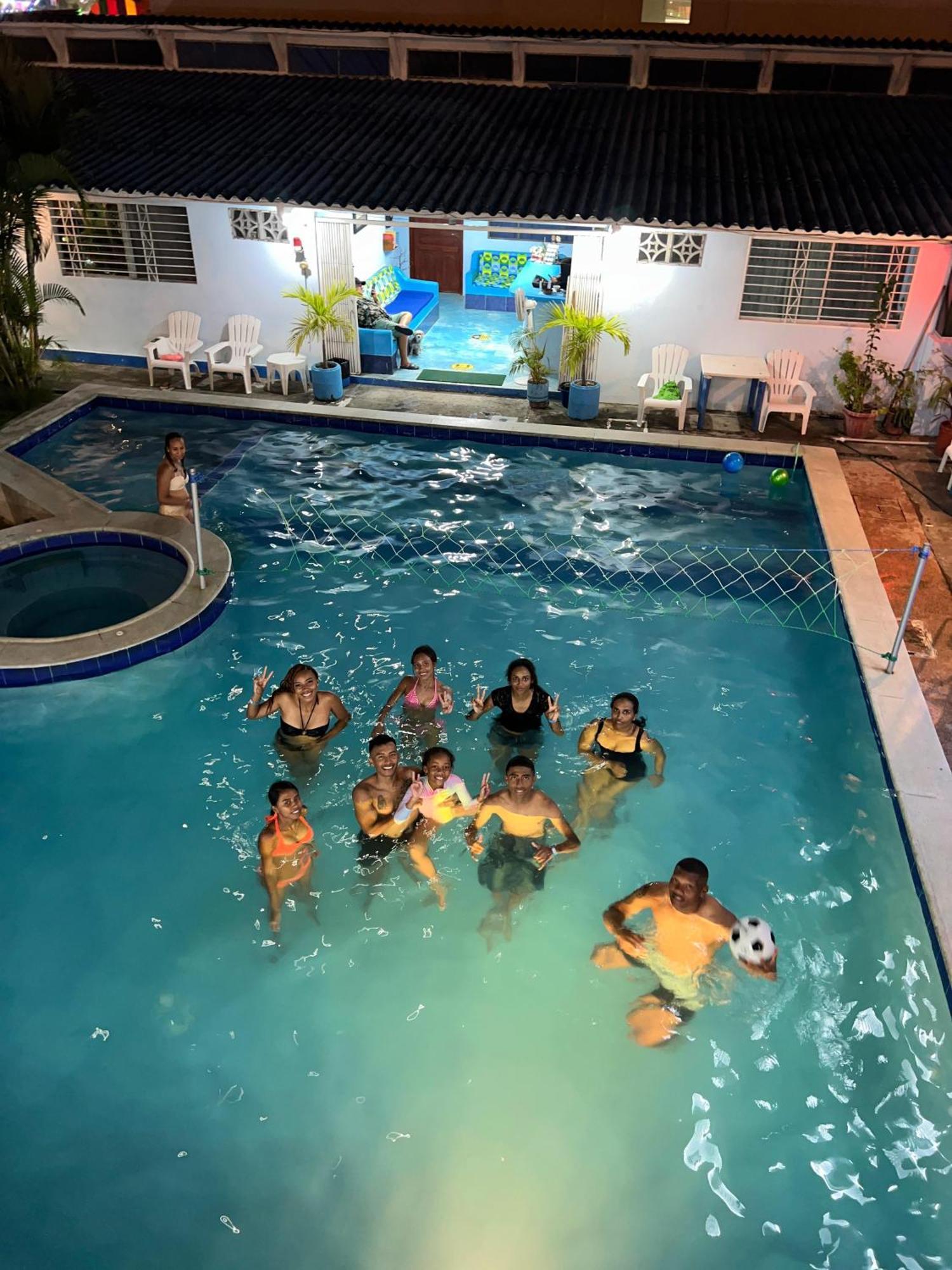 Hostal Aruba Атакамес Екстериор снимка